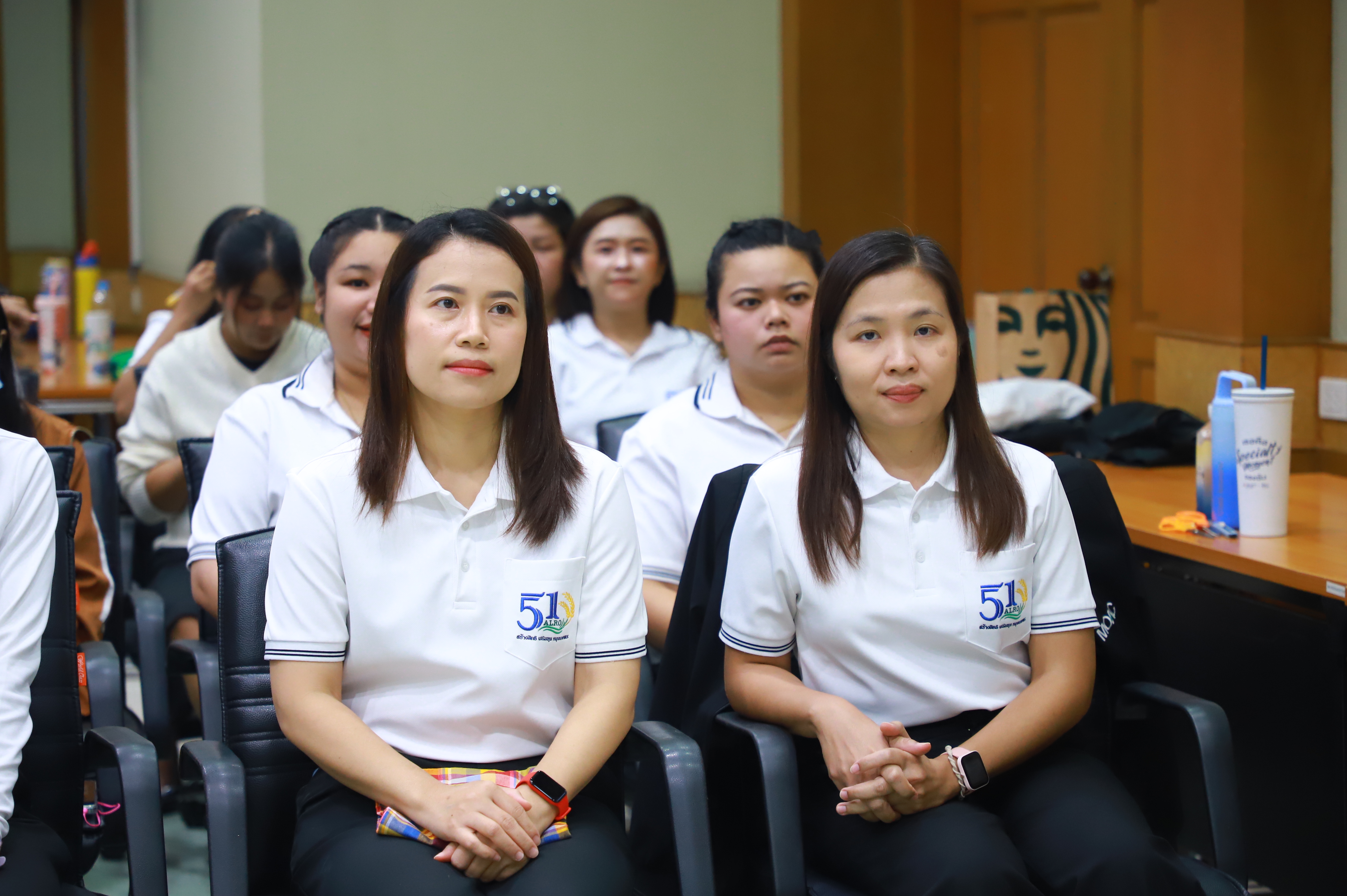 title - สบท. จัดกิจกรรม “เสริมสร้างความสัมพันธ์ในองค์กรและบรรยากาศที่เอื้อต่อการทำงาน” มุ่งเดินหน้าพัฒนาบุคลากร เสริมทัพการทำงานเป็นทีม